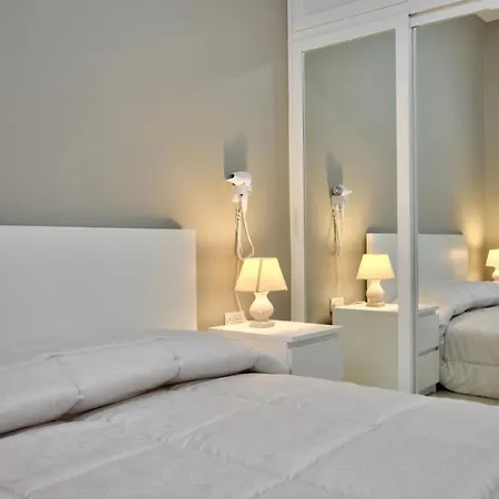 Azure Haven - And Penthouse By Shortletsmalta *