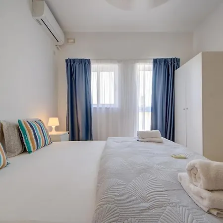 Appartement Azure Haven - And Penthouse By Shortletsmalta *