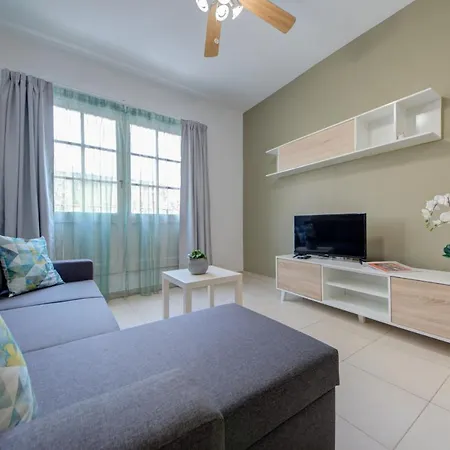 Azure Haven - And Penthouse By Shortletsmalta *