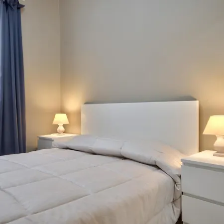 Azure Haven - And Penthouse By Shortletsmalta Gzira