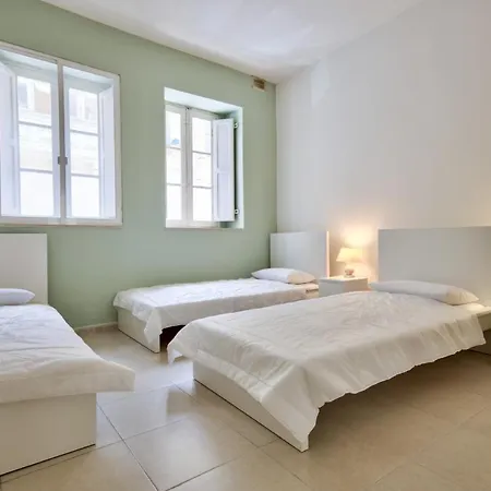 Apartamento Azure Haven - And Penthouse By Shortletsmalta *