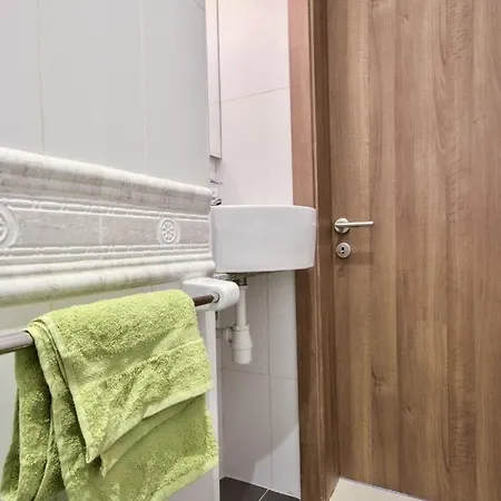 Azure Haven - And Penthouse By Shortletsmalta Апартаменты *