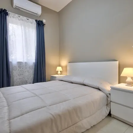 Apartamento Azure Haven - And Penthouse By Shortletsmalta *