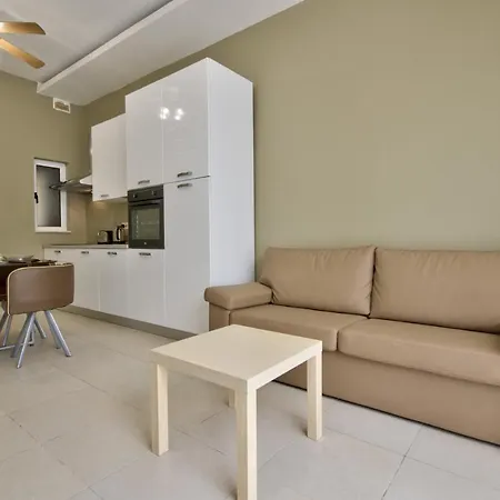 Apartment Azure Haven - And Penthouse By Shortletsmalta Gzira