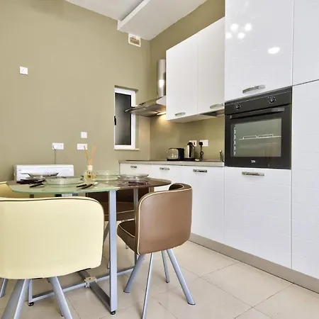 Apartamento Azure Haven - And Penthouse By Shortletsmalta