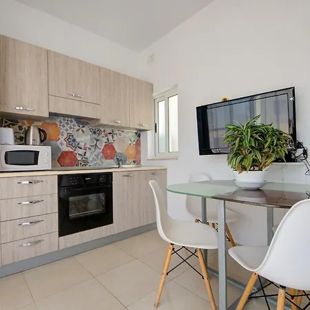 Azure Haven - And Penthouse By Shortletsmalta Apartment *